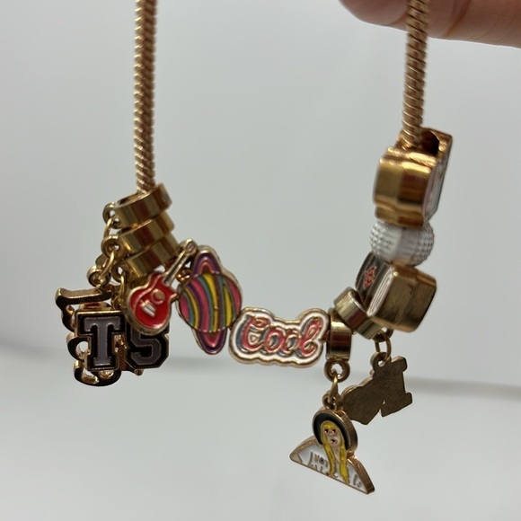 Taylor Swift I Gold Charm Bracelet Taylor Swift 1989 TS Swiftie Charms - Picture 3 of 8